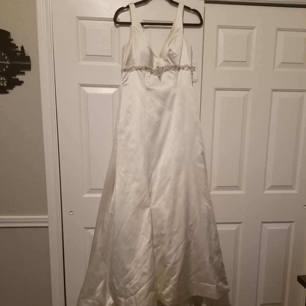 Wedding Dress Beads Rhinestone Candlelight Size 12